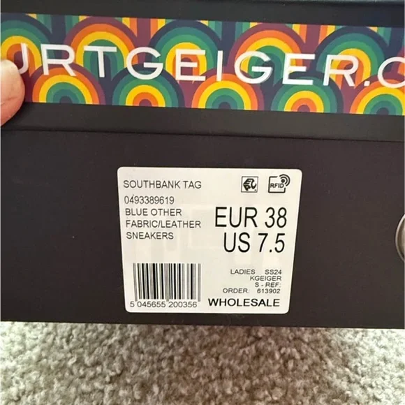 Kurt Geiger Southbank Tag Sneakers - Picture 5 of 5